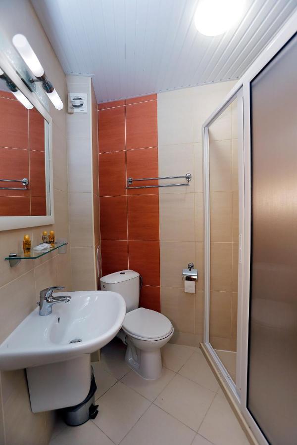 Coral Hotel Pomorie Exterior photo