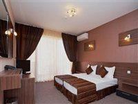 Coral Hotel Pomorie Exterior photo